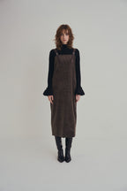 可可棕絨毛細肩帶洋裝