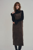 可可棕絨毛細肩帶洋裝