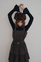 蕾絲裝飾袖上衣｜寂靜黑