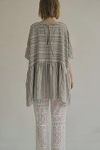 日本緹花棉花苞後綁帶上衣，刺繡工藝兩側口袋舒適廓形。